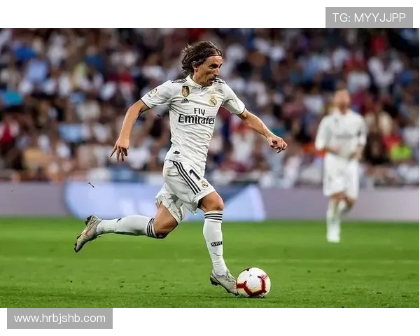 太阳报报道SnoopDogg造访斯旺西与莫德里奇共同投资引发关注