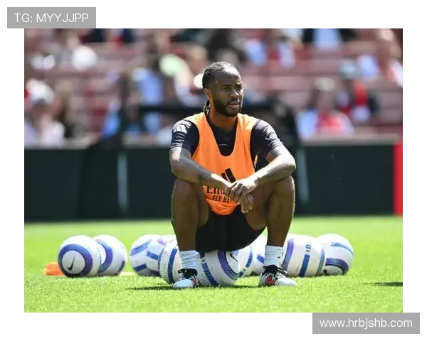 斯特林职业生涯回顾：从红军到费耶诺德的传奇之路